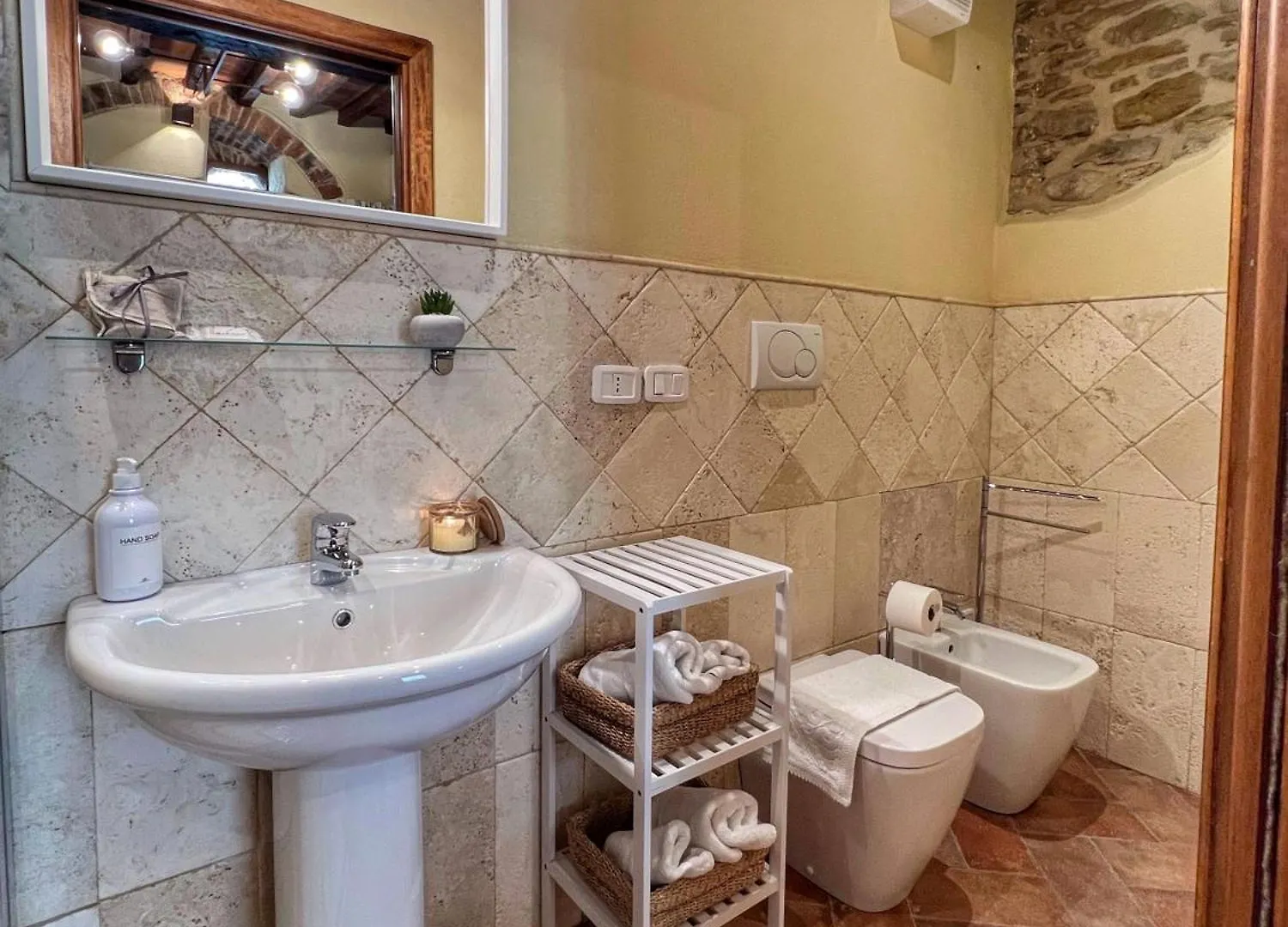 Daire Corte Di Muciafora Borgo a Giovi